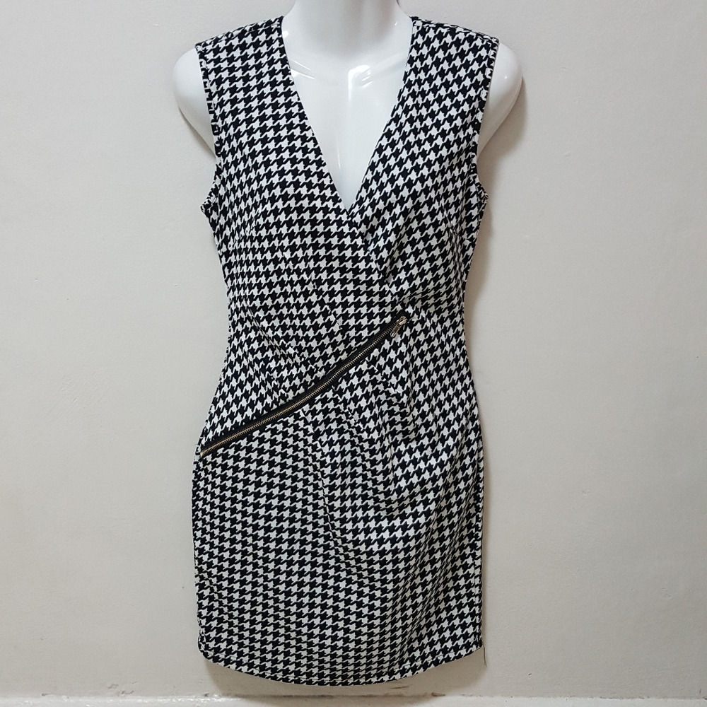 Xtaren Womens Dress Zipper Sheath V-neck Sexy Stretch Houndstooth Bodycon S